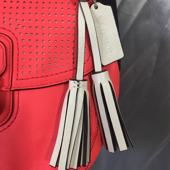 Coach Legacy Collection crossbody bag - Picture 7 of 9